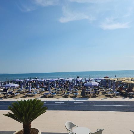Hotel Maren Durrës Eksteriør bilde