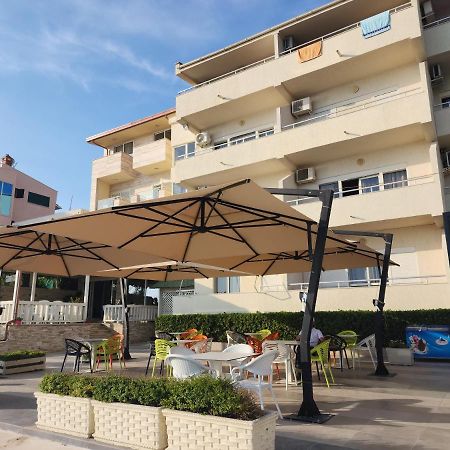Hotel Maren Durrës Eksteriør bilde